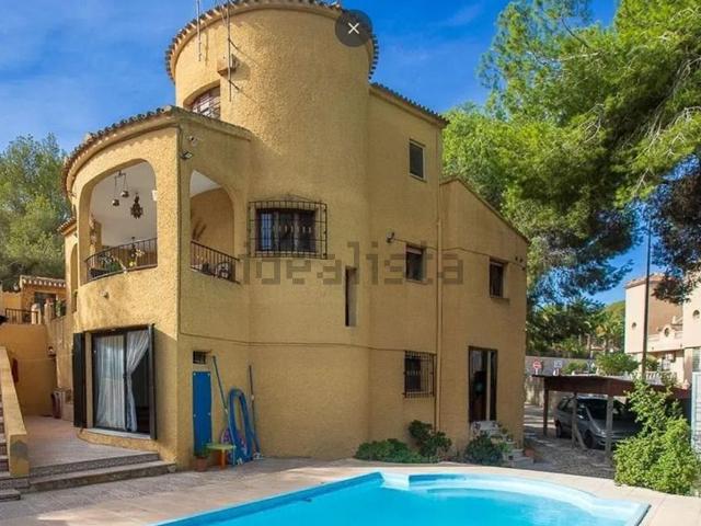 Chalet, Las Filipinas, Orihuela