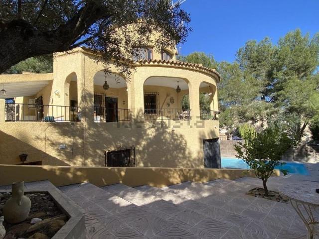 Chalet, Las Filipinas, Orihuela