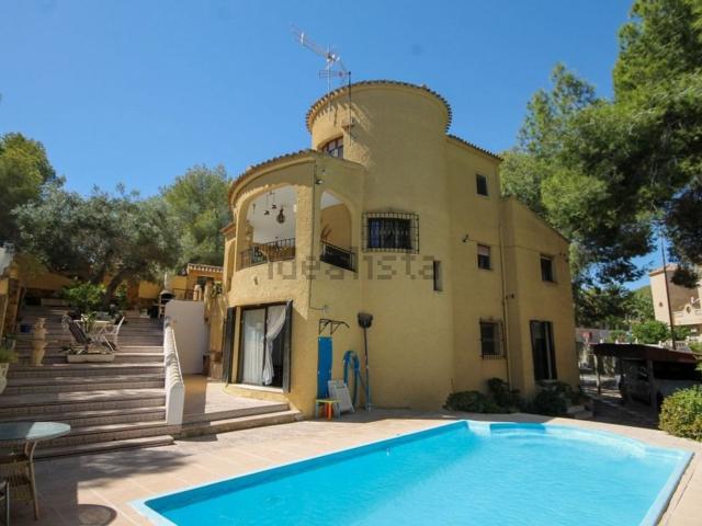 Chalet, Las Filipinas, Orihuela