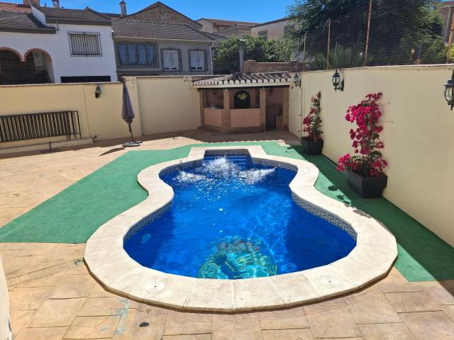 Chalet, Las Gabias