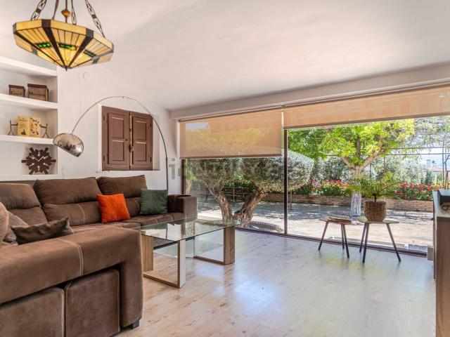 Chalet, Las Gabias