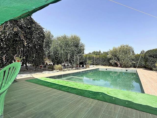 Chalet, Las Gabias