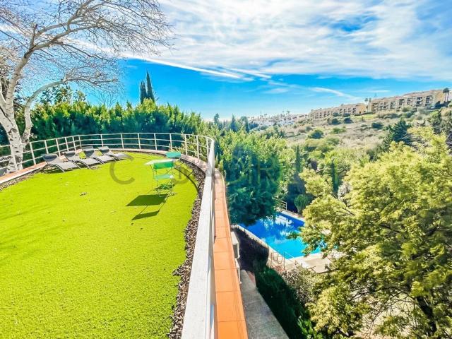 Chalet, Las Lomas, Estepona