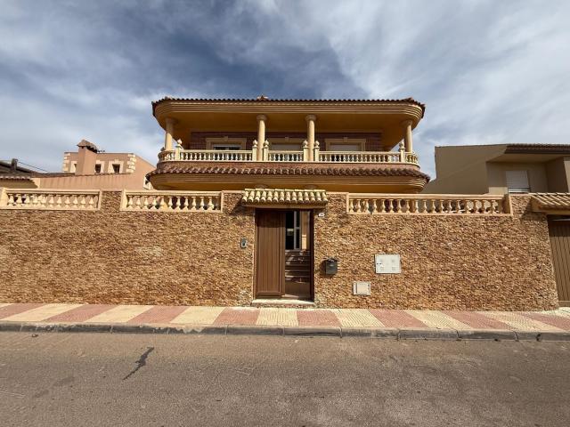 Chalet, Las Salinas, Roquetas de Mar