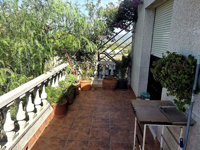 Chalet, Les Martines, Terrassa