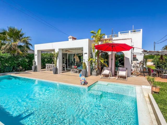 Chalet, Les Bassetes El Marjal, Denia