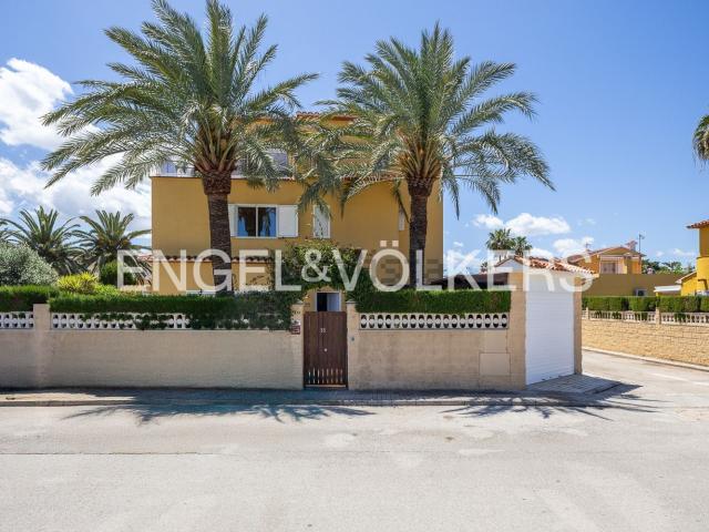 Chalet, Les Bassetes El Marjal, Denia