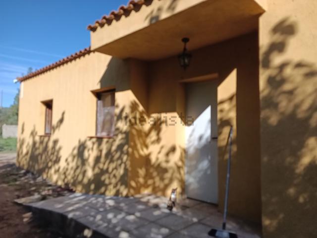 Chalet, Les Borges del Camp