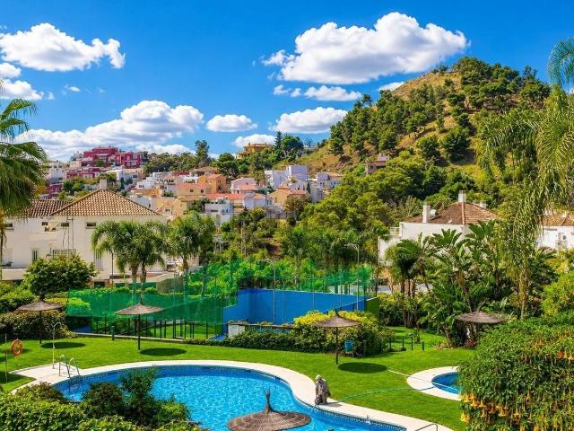 Chalet, Limonar, Málaga