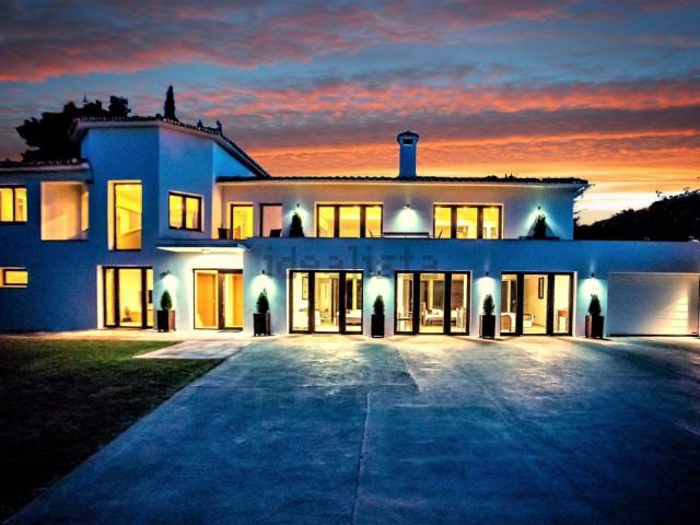 Chalet, Linda Vista Nueva Alcántara Cortijo Blanco, Marbella