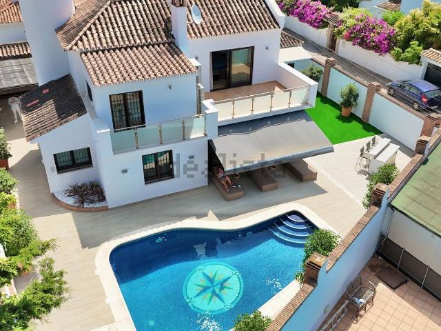 Chalet, Linda Vista Nueva Alcántara Cortijo Blanco, Marbella