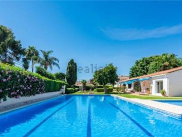 Chalet, Linda Vista Nueva Alcántara Cortijo Blanco, Marbella