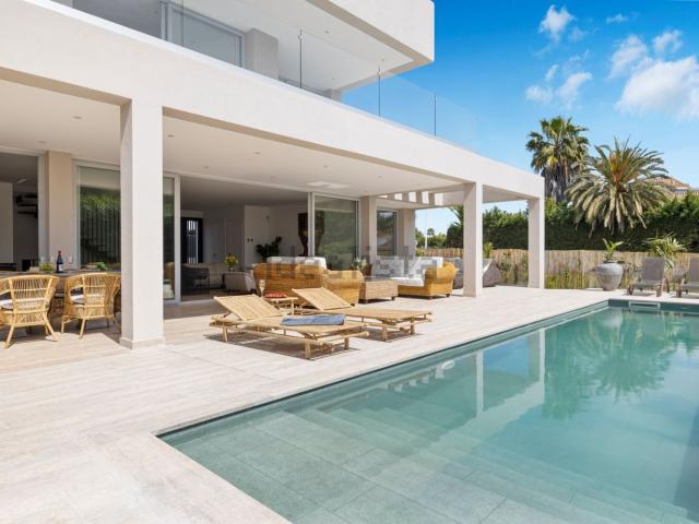 Chalet, Linda Vista Nueva Alcántara Cortijo Blanco, Marbella