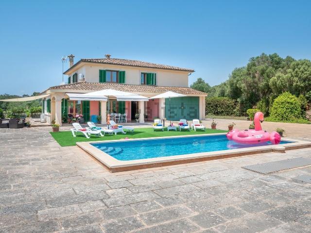 Chalet, Llucmajor