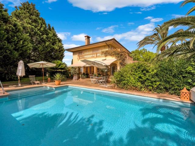 Chalet, Llucmajor