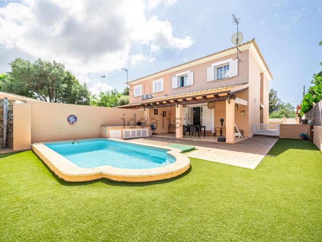 Chalet, Llucmajor
