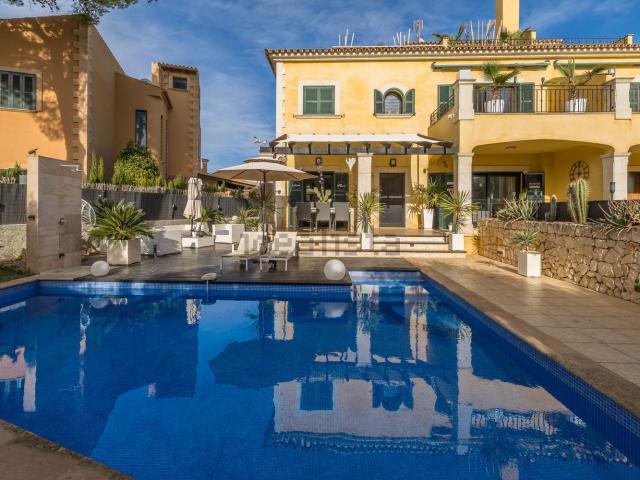 Chalet, Llucmajor