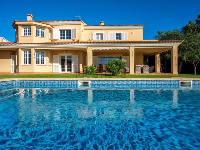 Chalet, Llucmajor