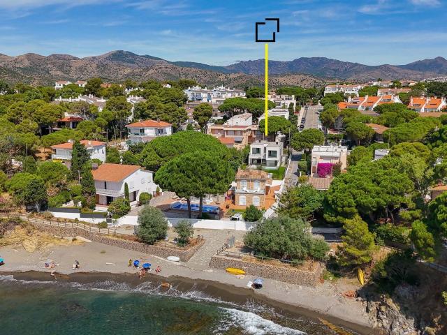 Chalet, Llançà