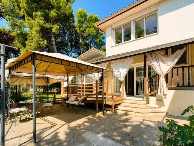 Chalet, Lleida