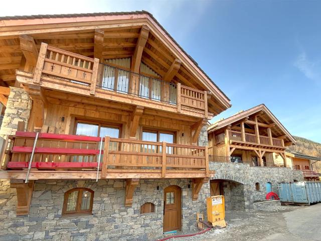 Chalet luxueux de 7 chambres à vendre à Meribel avec piscine. m² Méribel Les Allues