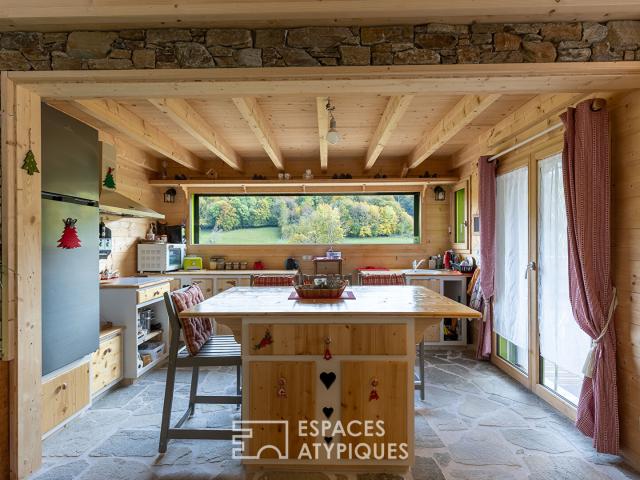 Chalet lumineux et modulable, un esprit scandinave au coeur du Doubs
