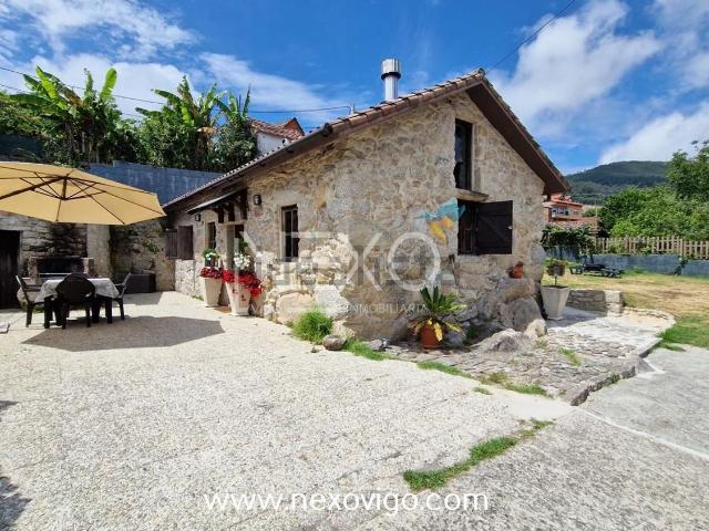 Chalet, Moaña