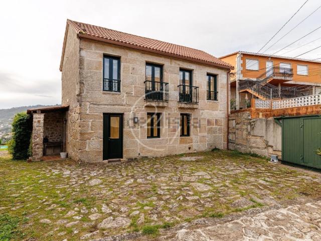 Chalet, Moaña