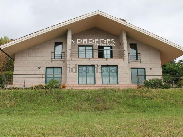 Chalet, Moaña