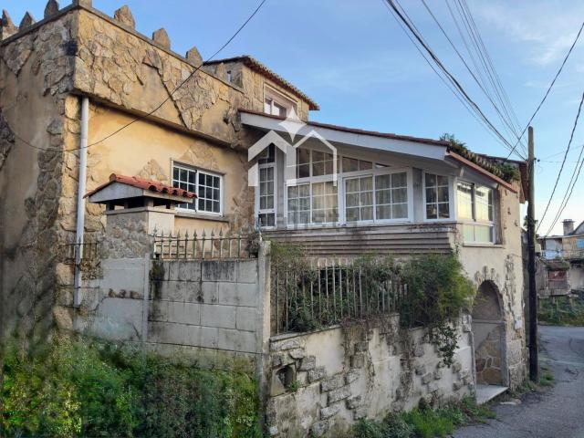 Chalet, Moaña