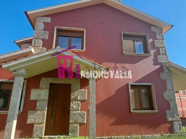 Chalet, Moaña