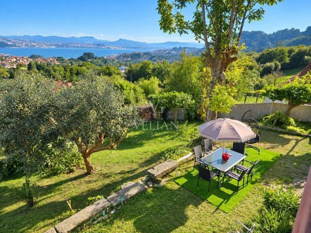 Chalet, Moaña