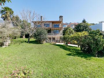 Chalet, Moaña