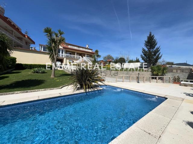 Chalet, Moaña