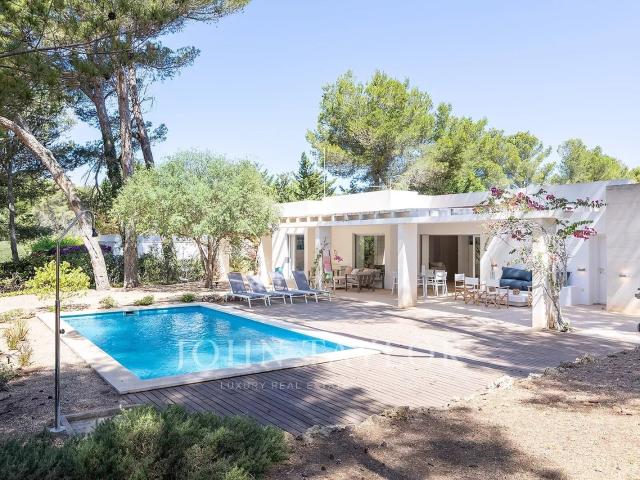 Chalet moderno en Son Parc