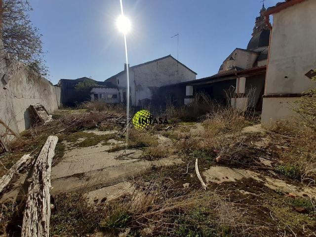 Chalet, Molacillos