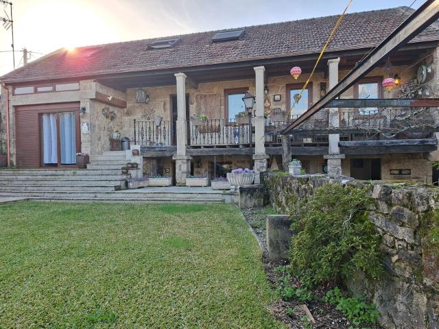 Chalet, Mondariz