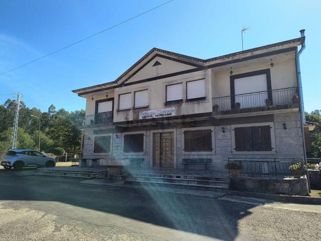 Chalet, Mondariz