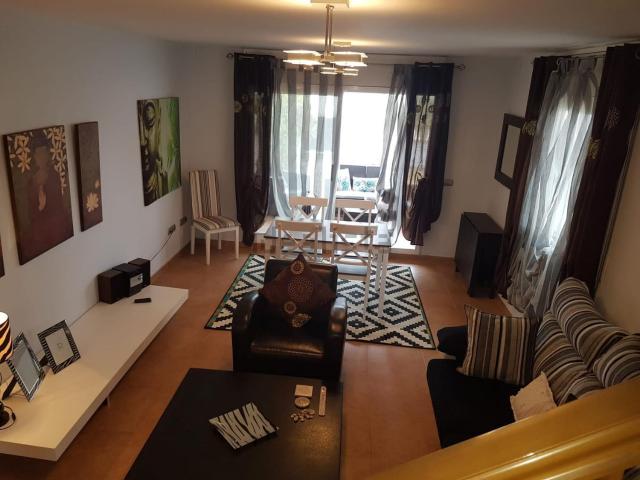 Chalet, Mont Roig del Camp