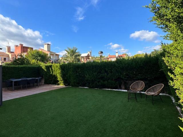 Chalet, Mont Roig del Camp