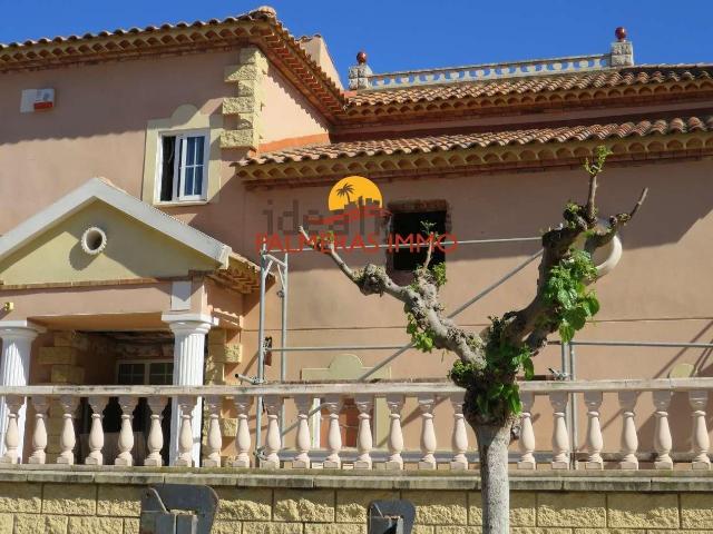 Chalet, Mont Roig del Camp