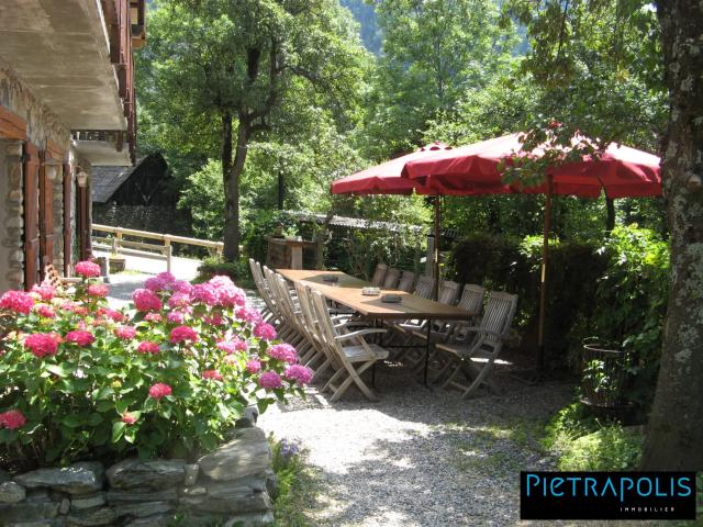 CHALET MONTAGNE 495 m² 7 chambres d'hôtes 2 appartements 495m² Vaujany
