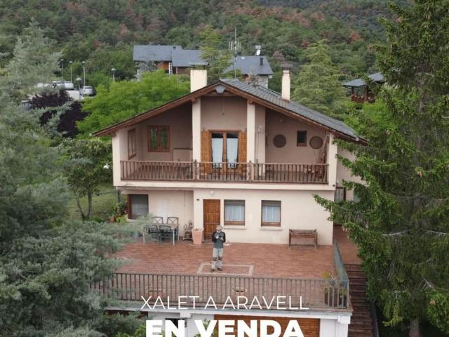Chalet, Montferrer i Castellbó
