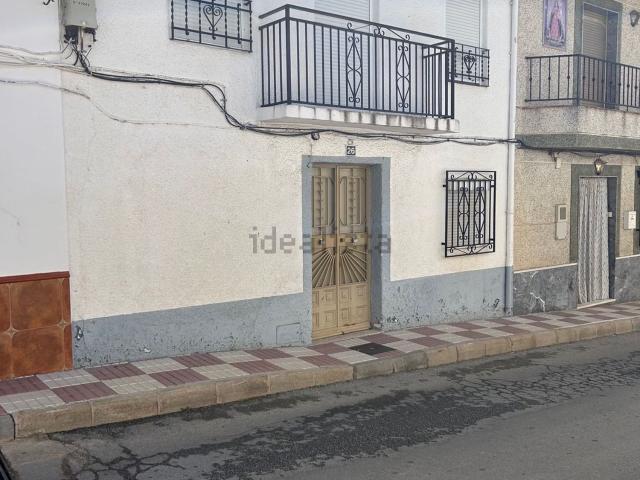 Chalet, Montillana