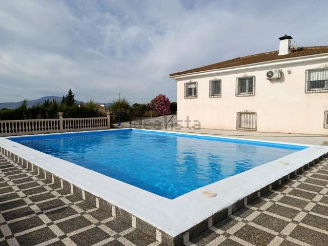Chalet, Moraleda de Zafayona