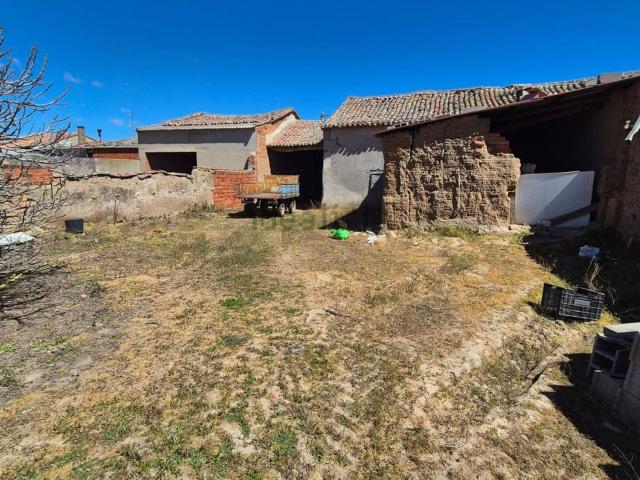 Chalet, Morales de Toro