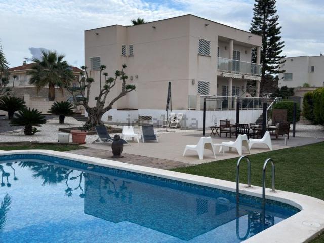 Chalet, Moralet