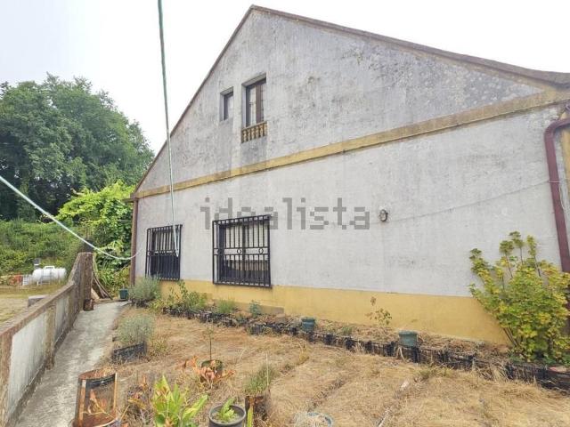 Chalet, Mos
