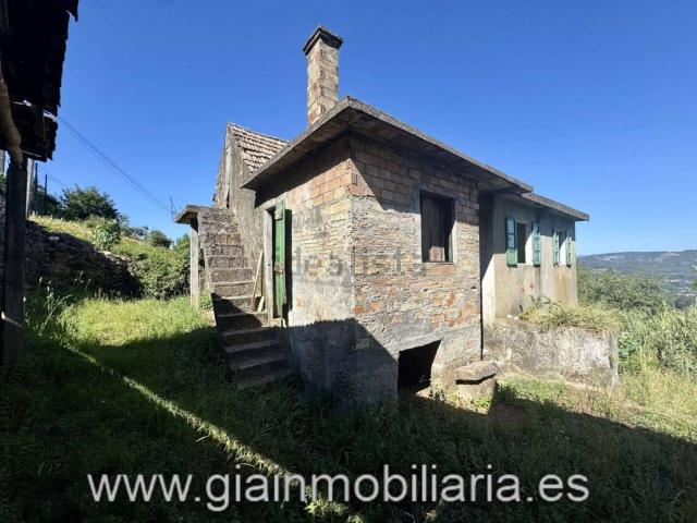 Chalet, Mos