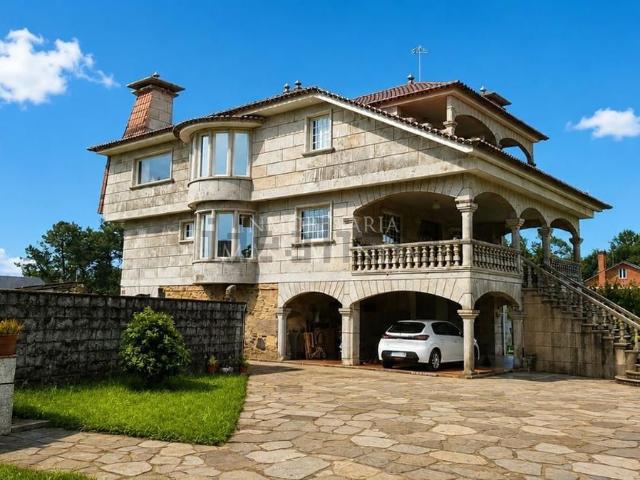 Chalet, Mos